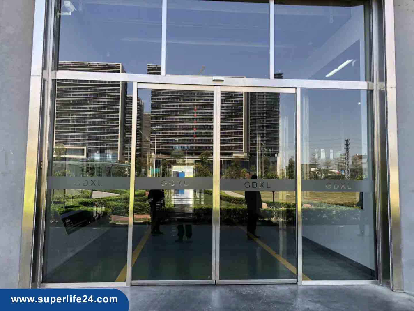 جنس شیشه استفاده شده در درب اتوماتیک شیشه ای جنس شیشه استفاده شده در درب اتوماتیک شیشه ای