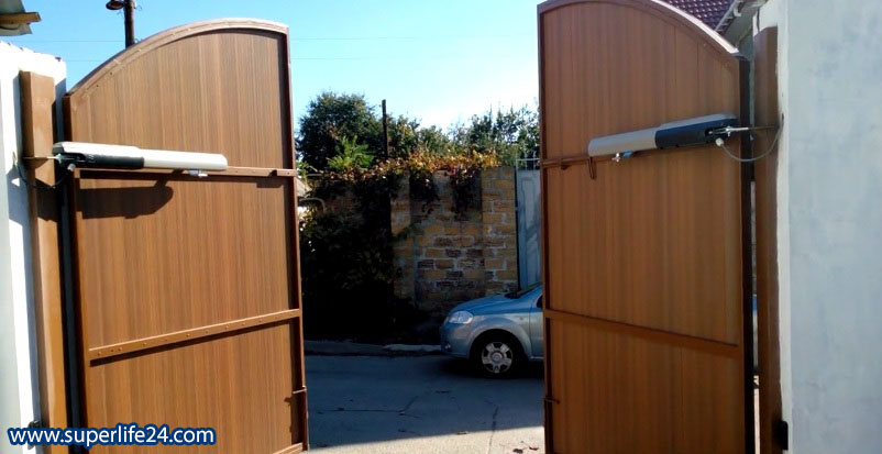 سیستم درب برقی مناسب برای پارکینگ سیستم درب برقی مناسب برای پارکینگ