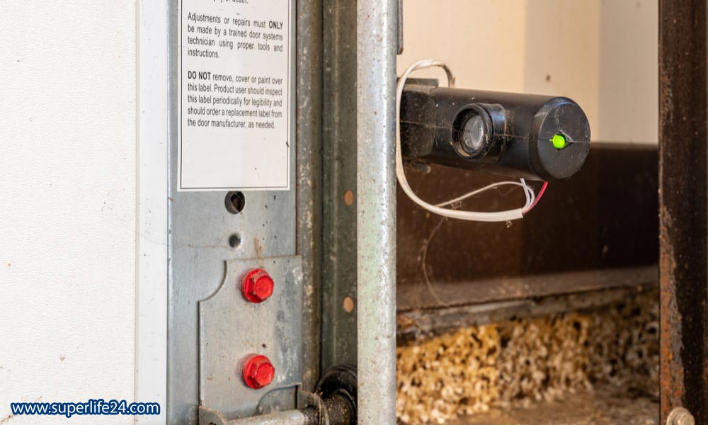 عملکرد چشمی در برقی - خراب شدن چشمی عملکرد چشمی در برقی - خراب شدن چشمی