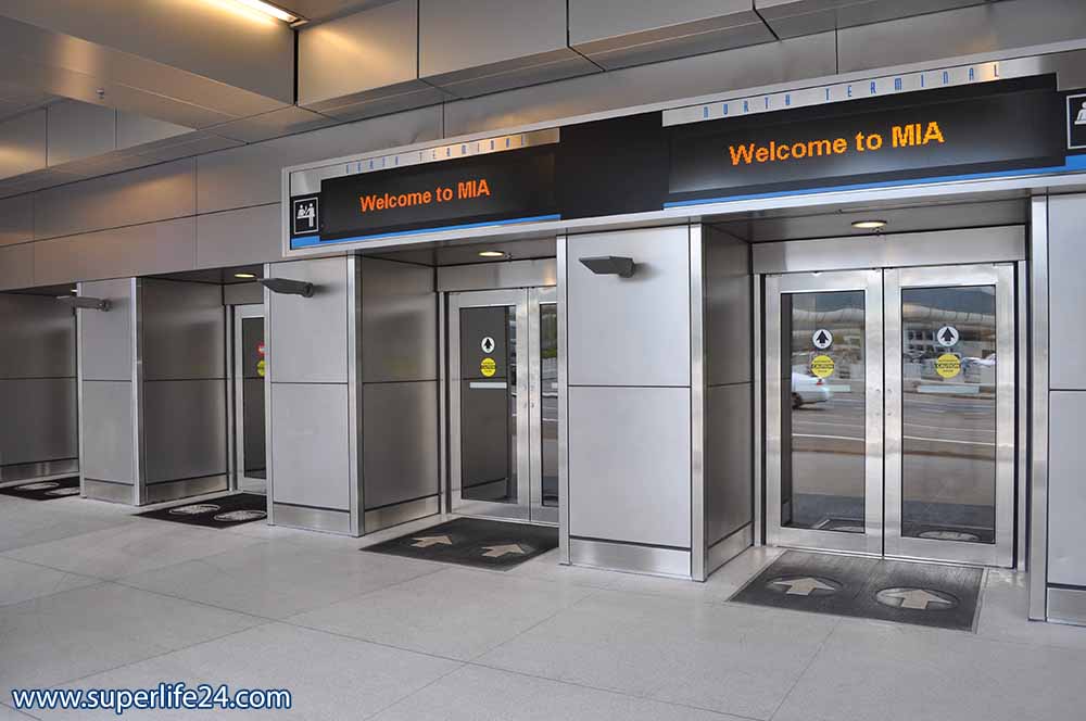 آیا درب اتوماتیک قیمت بالایی دارد؟ آیا درب اتوماتیک قیمت بالایی دارد؟