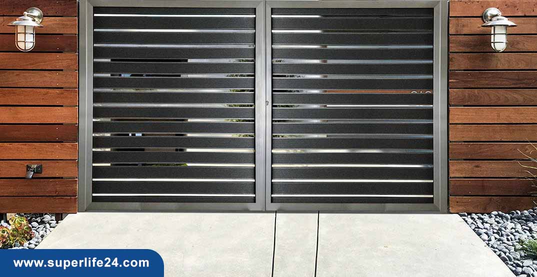 درب برقی را به طور منظم بررسی کنید درب برقی را به طور منظم بررسی کنید