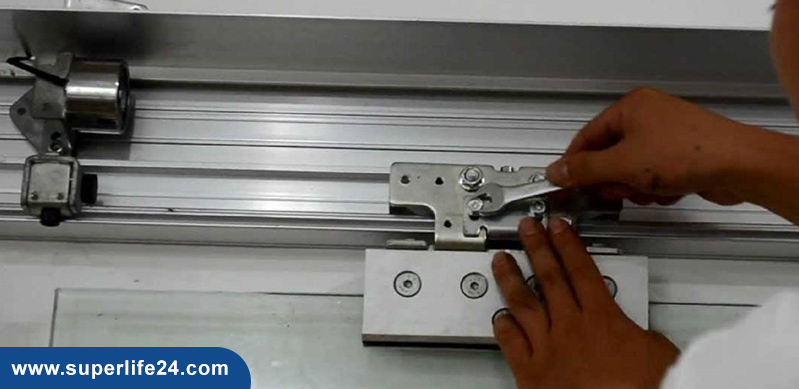 سرویس دوره ای درب اتوماتیک-انواع درب اتوماتیک سرویس دوره ای درب اتوماتیک-انواع درب اتوماتیک