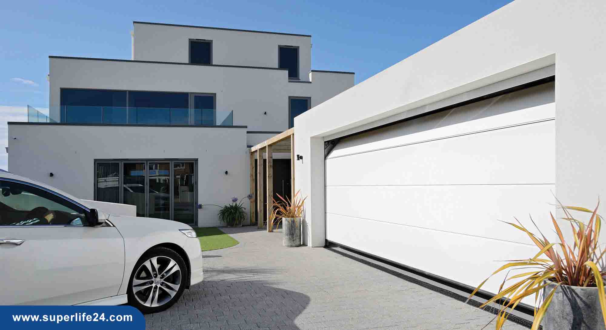 در اتوماتیک سکشنال یا زیر سقفی چگونه ساخته می شود؟ در اتوماتیک سکشنال یا زیر سقفی چگونه ساخته می شود؟